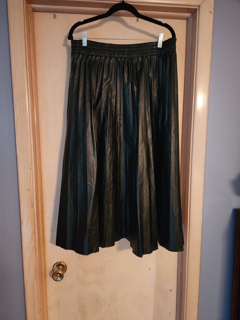 PU Leather Black Pleated Midi Skirt